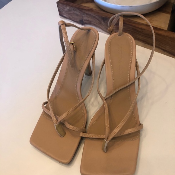 Bottega Veneta Stretch Sandals Beige - Picture 6 of 7